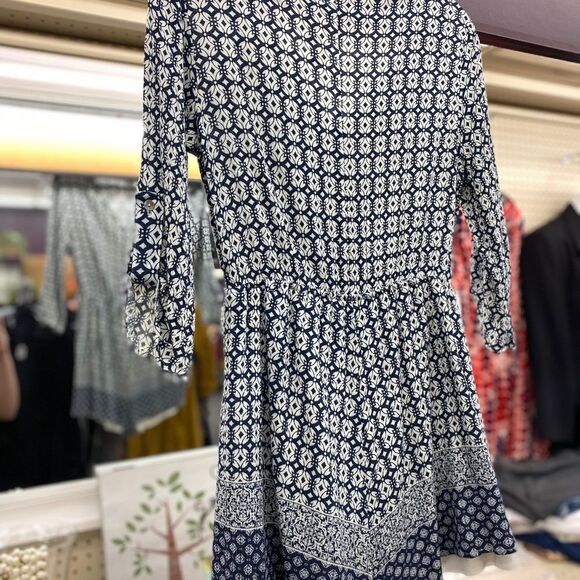 Diana Be Ladies Med Blue & Tan Printed Romper - Picture 2 of 4